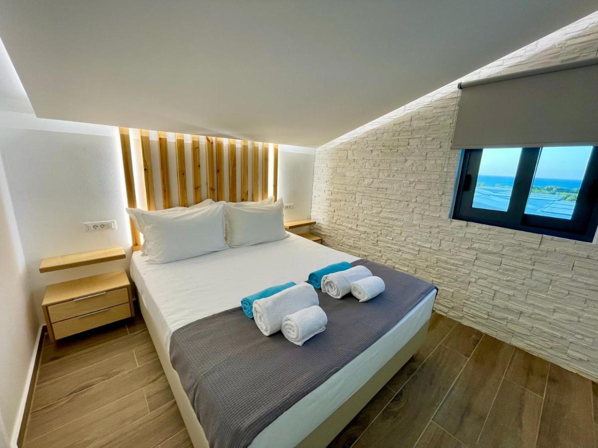 Aelia Suites Istron Esterno foto
